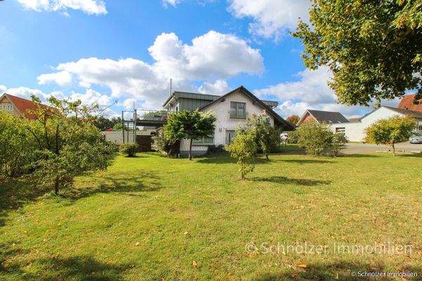 mit möglichem Bauplatz