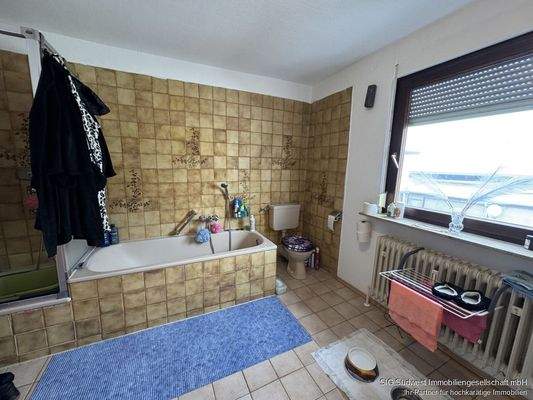 Bad große Wohnung 