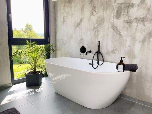 Freistehende Badewanne OG