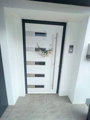 Eingangstüre Wohnung EG 