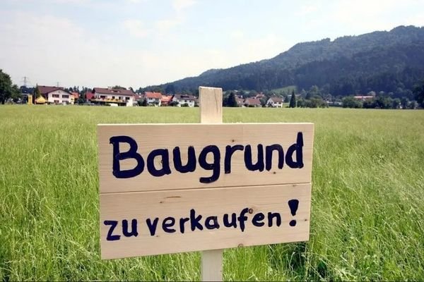 Baugrund zu verkaufen.jpg
