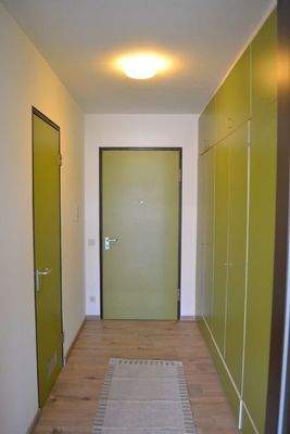 Flur Haupteingang und Badzugang