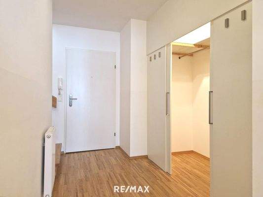 Garderobe am Gang 3. OG