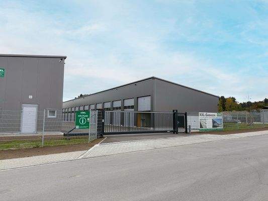 25-10-16 14-42-28 0566_blauer Himmel.jpg