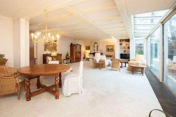 Wohn-/Esszimmer (II)