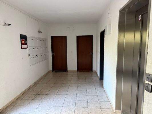 Gepflegter Eingangsbereich