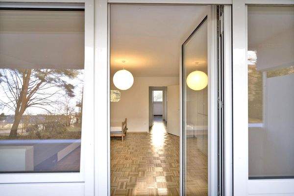 Blick ins Wohnzimmer