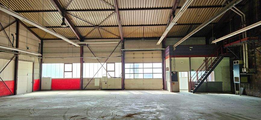 7. Halle 3 innen.jpg