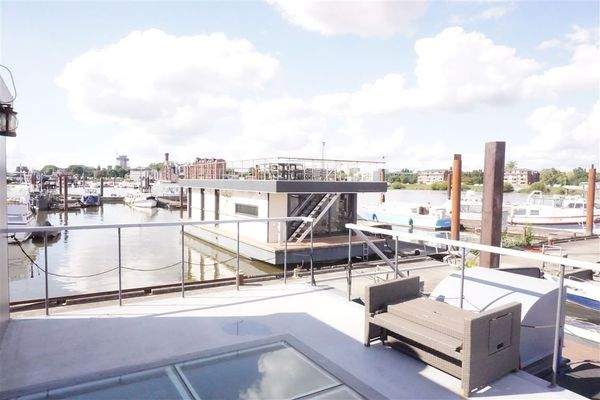 Terrassenausicht Bild II