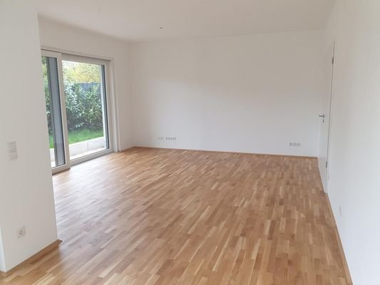 Teilansicht Wohn-Küchen-Essbereich (1)