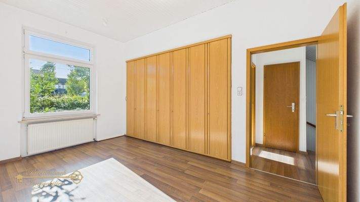 Schlafzimmer 2 im EG