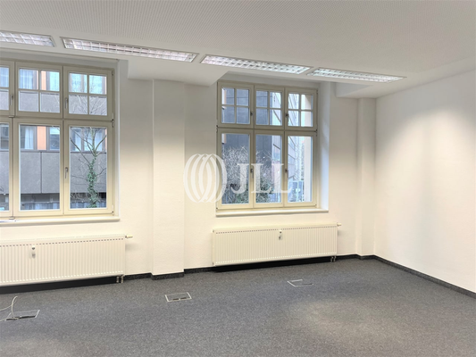 Innansicht Büro Fensterfront