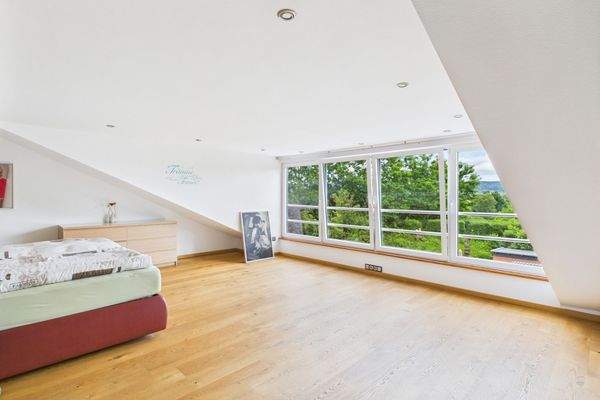 Schlossstraße 22 – 54293 Trier-Quint