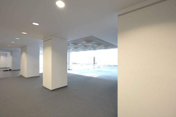 Große Halle unterer Bereich