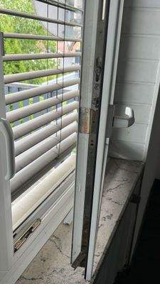 Kunststofffenster mit Raffstor