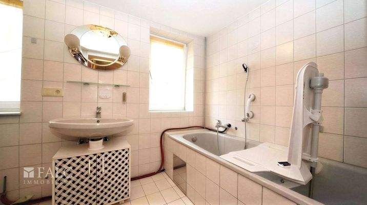 Bad OG Ebene (geleert)