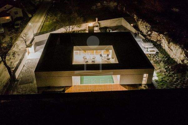 Die Villa strahlt ein Ambiente zum Verlieben aus