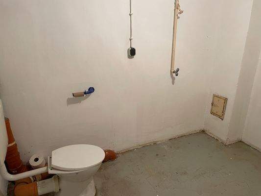 Toilette / Waschraum 