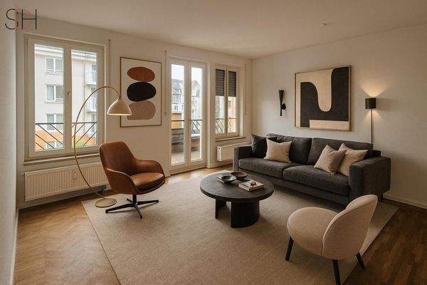 Wohnbereich mit Zugang zum Balkon (ohne Möbel und Deko)