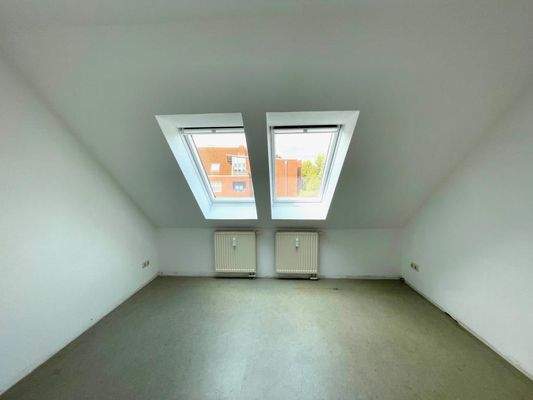 Gäste-/Arbeitszimmer