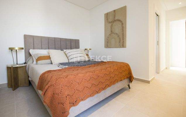Apartments with Communal Amenities in San Fulgencio, Alicante