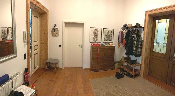 8F70DA7D-DE36-4E42-BE09-85D771