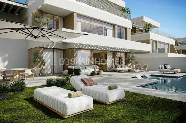 Stylish Beachfront Houses with Private Pools in Granada Almuñecar