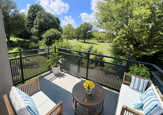 Balkon Design Blue Sky.png