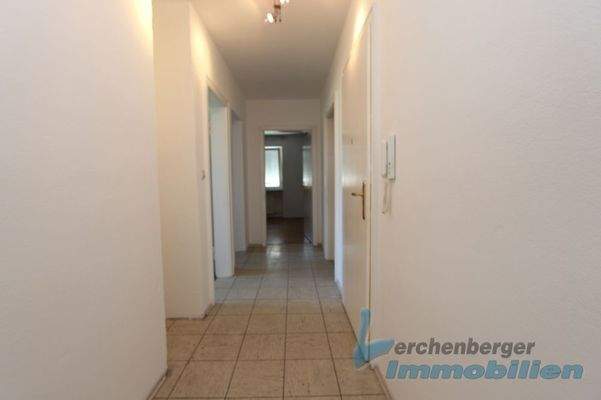 Flur (Bild der EG-Wohnung)