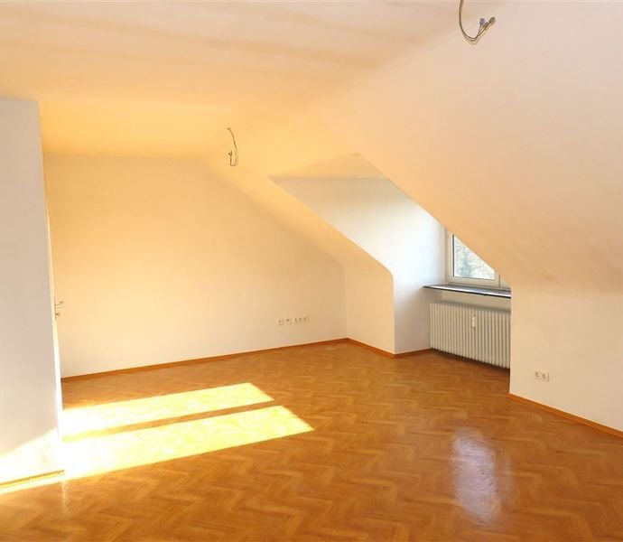 3 Zimmer Wohnung in Kassel (Wolfsanger/Hasenhecke)
