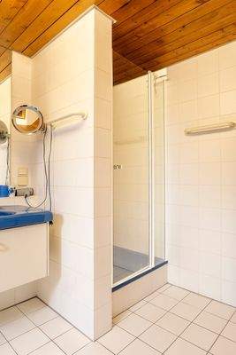 Das Kinderbad im 1. OG