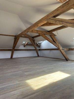 Grosszügiges Loftbüro