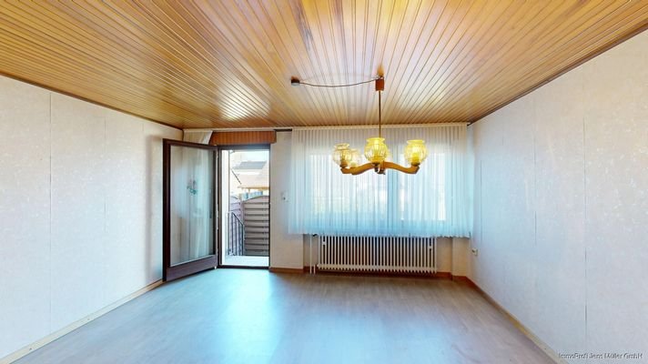 Wohnzimmer mit Gartenzugang