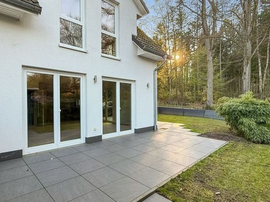 eine von zwei Terrassen