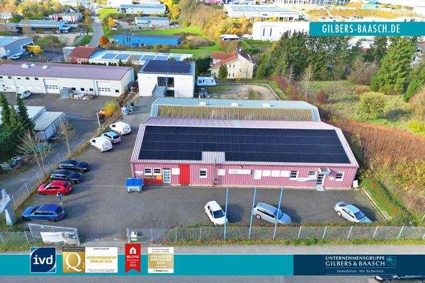 Gewerbehalle mit Bürogebäude