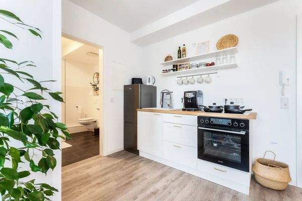 a2e56a67-e852-4515-a955-f416a202c38e