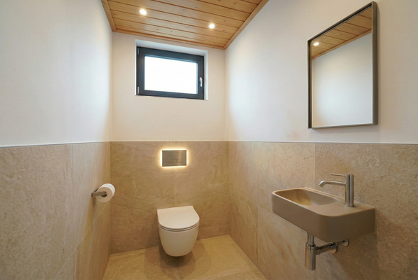 Gäste-WC UG DG (Nur virtuell umfangreich saniert - keine Ausbau vorhanden)