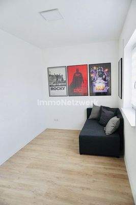 Arbeitszimmer oder Kinderzimmer