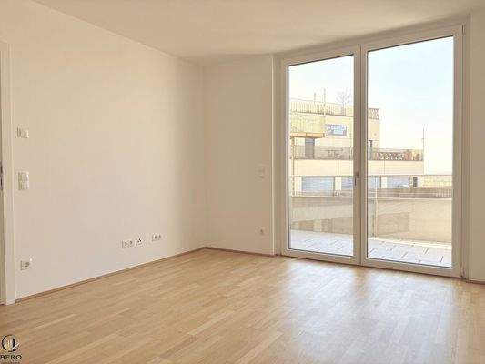 3. Zimmer Richtung Balkon