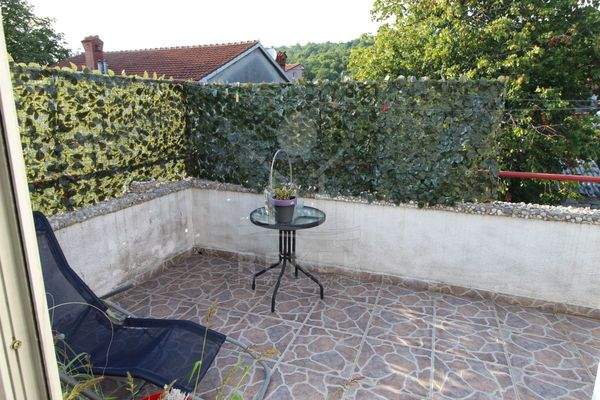 Studio mit Terrassenzugang