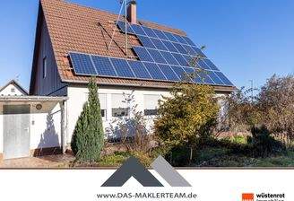 Handwerker-Projekt zur Renovierung (OKAL-Fertighaus mit PV-Anlage)