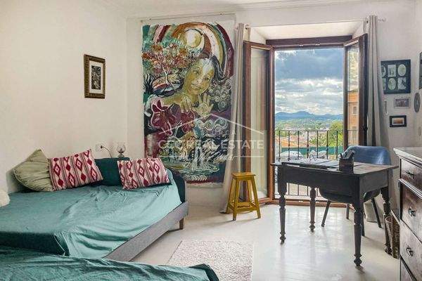 ...mit tollem Fernblick