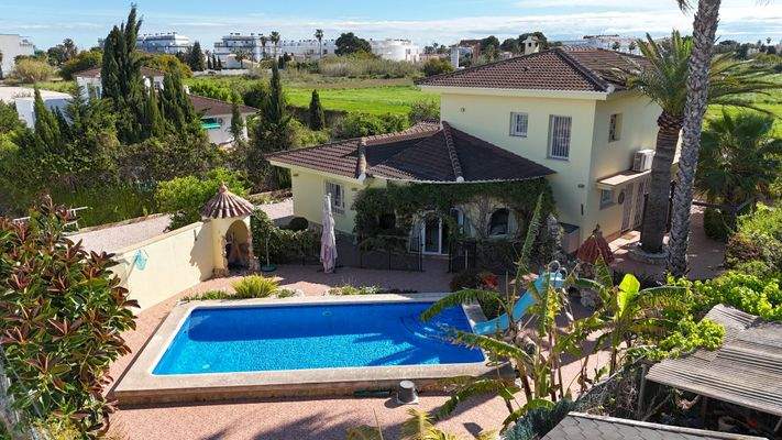 Villa mit Pool Els Poblets