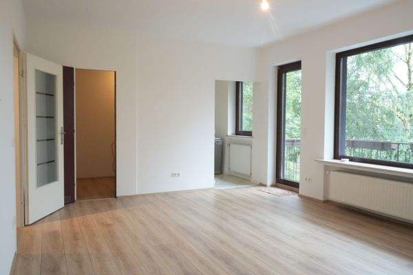 Wohn- und Schlafzimmer