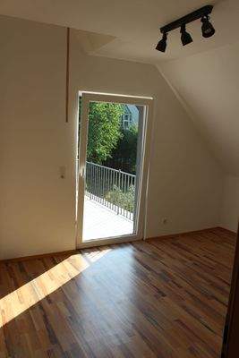 Zimmer mit Zugang zur Dachterrasse