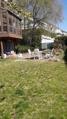 Grosser Garten mit 2 Terrassen