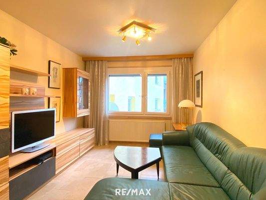 Ruhiges, hofseitiges Wohnzimmer