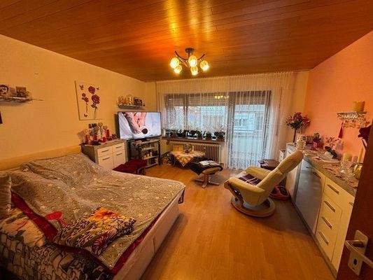 Schlafzimmer mit Balkon