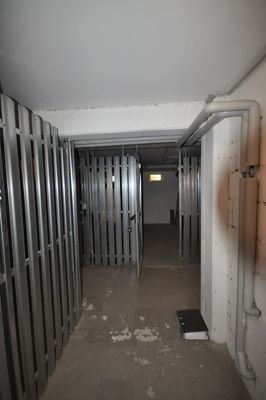 17 Zugang zum Keller.JPG