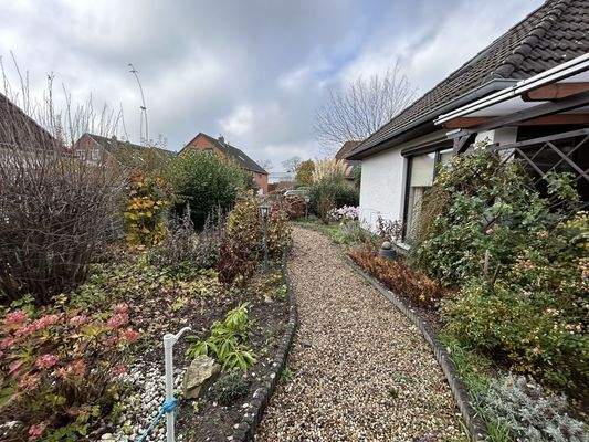 Garten und Außenansicht